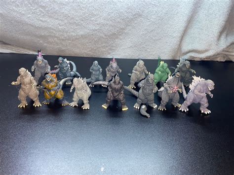 Original Bandai Hg Godzilla Chronicle Figure Set Pieces Hobbies