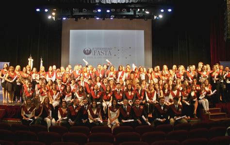 Se realizó la 28º colación de títulos de los alumnos de la Universidad ...