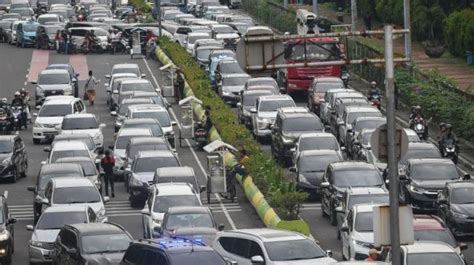 Antisipasi Macet Parah Libur Panjang Idul Adha Pengunjung PRJ Diimbau