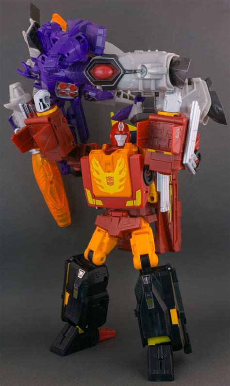 TFW's Power of the Primes Rodimus Prime Photoshoot | TFW2005 - The 2005 Boards