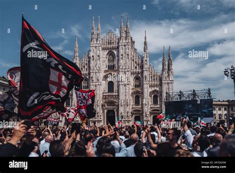 Milano Italia Giugno I Funerali Di Stato Di Silvio Berlusconi