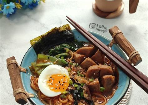 Resep Spicy Shoyu Ramen Simple Oleh Laila Huang Cookpad