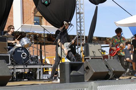 El Red Pier Fest Se Ha Celbrado En El Moll De Costa Comunidad