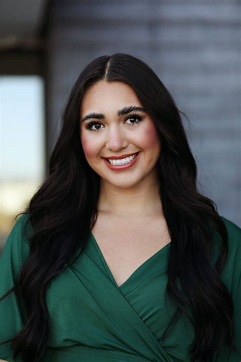 Brooklyn Mena | Hip Dance Company