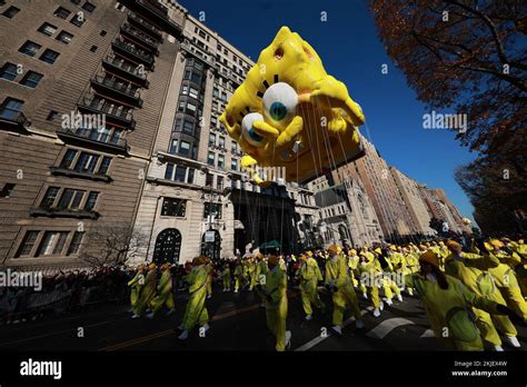 Spongebob Squarepants Snail Hi Res Stock Photography And Images Alamy