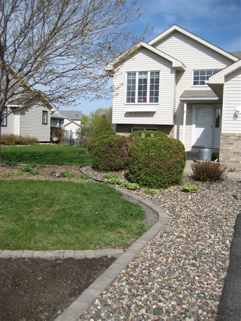 Happy At Home: Completed Front Yard Garden