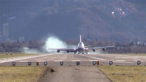 Unbelieveable Boeing 747 400 Crosswind Landing During A Storm At