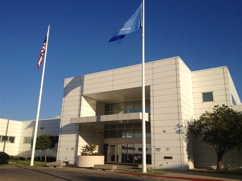 Inmate hospitalized after hanging at Tulsa County jail – 102.3 KRMG