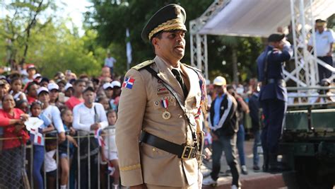 Presidente Encabeza Desfile Por 171 Aniversario Batalla 19 Flickr