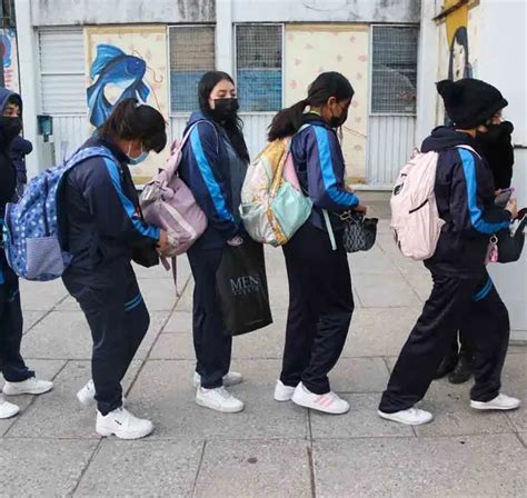 En Querétaro Regresaron A Clases 376 Mil Estudiantes De Escuelas