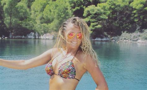 Snežana Babić Sneki se skinula u bikini i ovakvu zgodnoću skoro niste