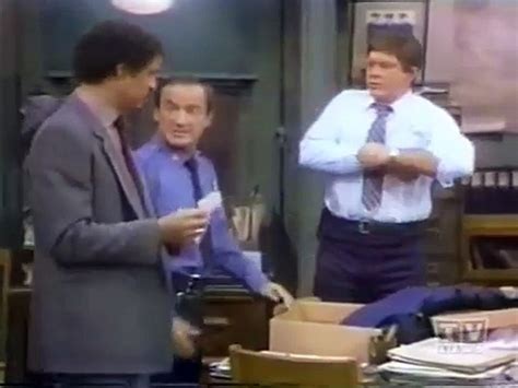 Barney Miller Se7 Ep20 Hd Watch Dailymotion Video