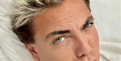 Cristian Castro Se Vuelve Viral Por Su Peculiar Forma De Bailar