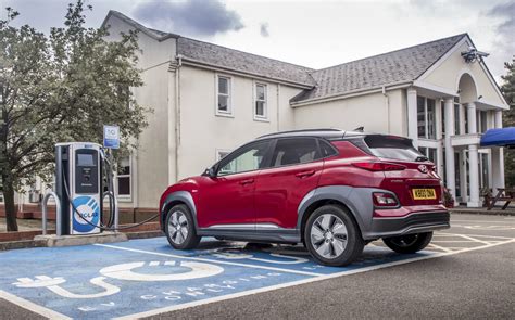 Number Of UK Public Electric Car Chargers Passes 30 000 With 33