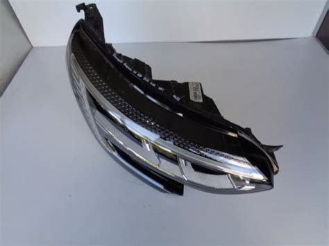 LAMPA FAR DESNI RENAULT MEGANE IV 20 REDIZAJN FULL LED