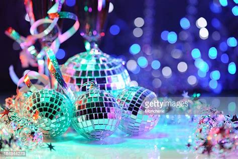 School Dance Decorations Photos and Premium High Res Pictures - Getty ...