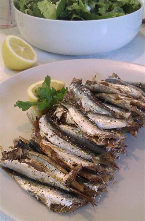 e-Mammm!: Sardeles Ladolemono - Sardines with Lemon Sauce