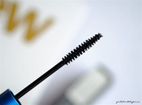 MAC Extended Play Gigablack Lash | Review | Girl Behind the Glasses
