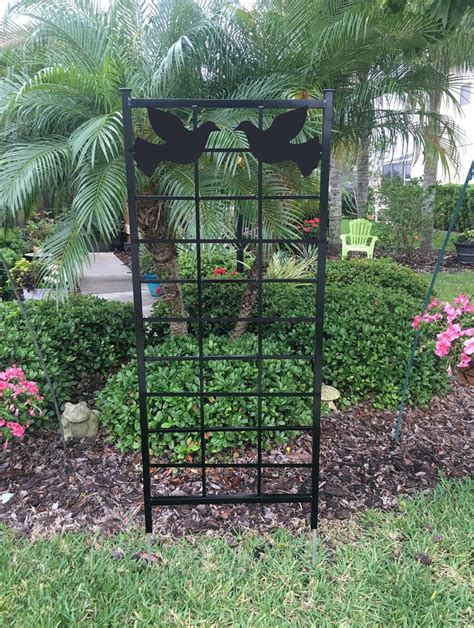 Decorative Metal Garden Trellis With Doves Plant Trellis Etsy