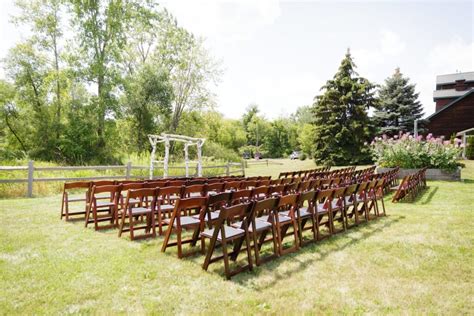 4 Rustic Wedding Venues in Michigan | The Wedding Shoppe