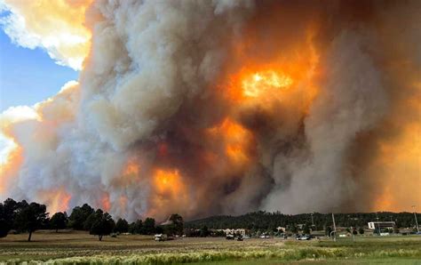 Ayudan Lluvias Y Clima Más Fresco A Combatir Incendios Forestales En Nm