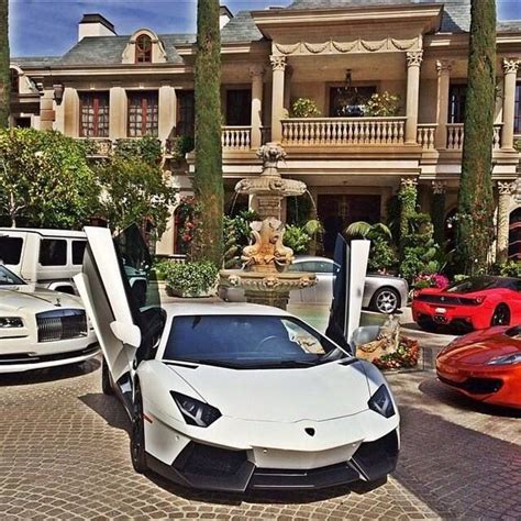 Love Islamborghini Shaped Millionaire Homes Luxury Cars Home