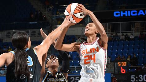 DeWanna Bonner Set To Make CT Sun Season Debut Vs Liberty