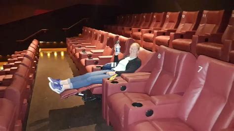 12 Fun Activities To Experience In Fox Lake | QuartzMountain