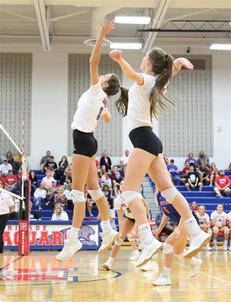 Midlothian Heritage Red Oak Wrap Up Winning Volleyball Seasons