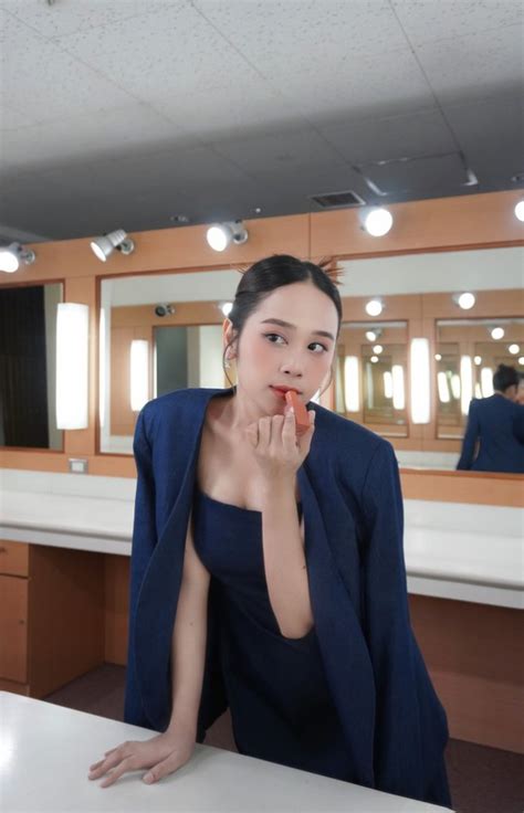 Cô gái dẫn chung kết Đường lên đỉnh Olympia cùng hot girl 7 thứ tiếng Khánh Vy