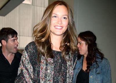 Starsbuz Leighton Meester Sex Tape Bid Reach Us Million