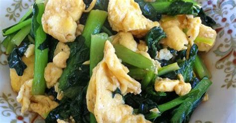 Komatsuna And Egg Stir Fry With Oyster Sauce Recipe by cookpad.japan