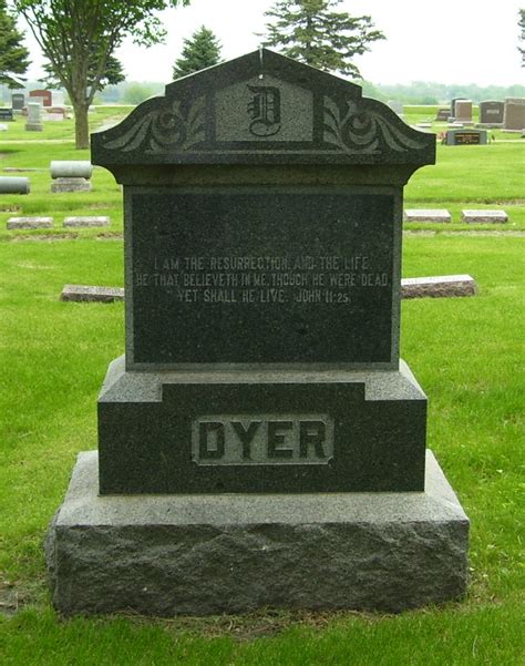 George Hazard Dyer Monumento Find A Grave