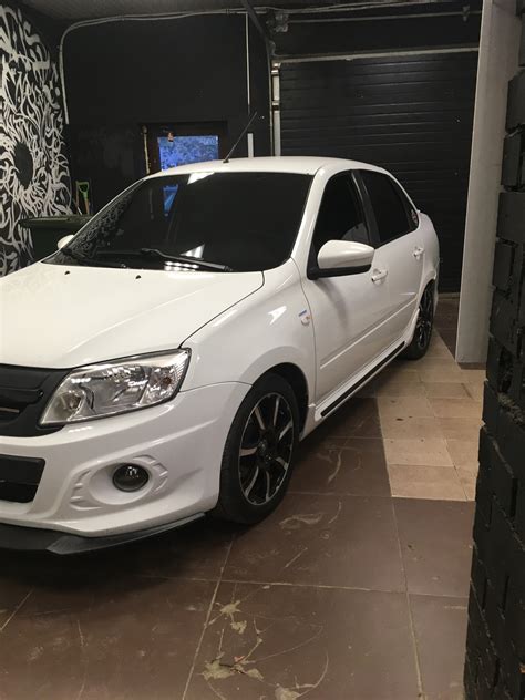 Сплитер губа Вольта на Гранту — Lada Гранта Drive Active, 1,6 л, 2017 ...