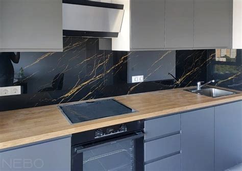 Фартуки скинали для кухни из стекла, фото и цены в Минске