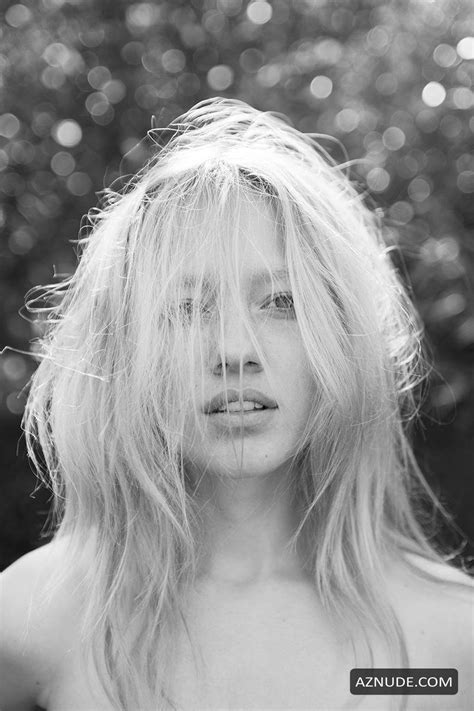 Zippora Seven Nude By Derek Henderson For Russh Magazine Aznude