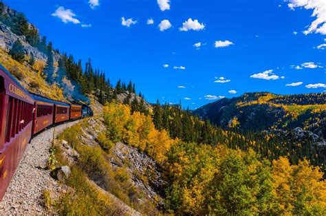 8 Fall Foliage Train Rides You Need to Plan Now | Train rides, Fall ...