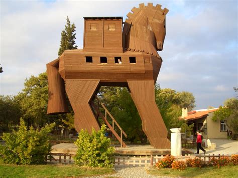 trojan horse  troytruva trojan horse replica  troy flickr