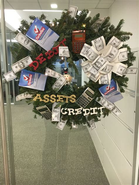 Accounting Themed Wreath For Work Office Christmas Decorations