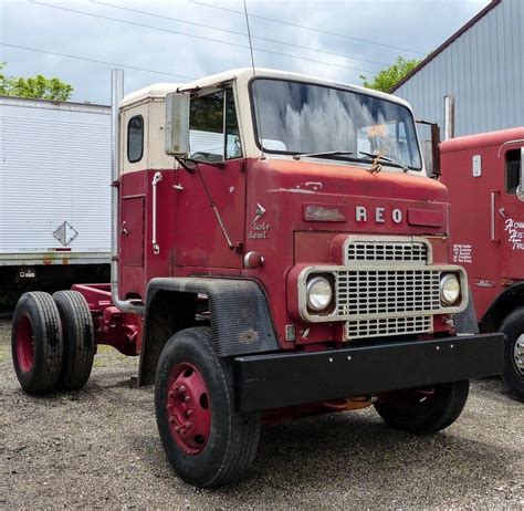 Diamond Reo Turbo Diesel Coe Classic Trucks Vintage Trucks Big Trucks