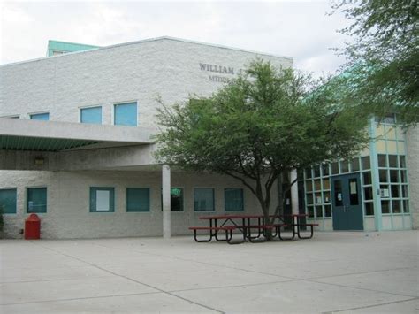 Pistor Middle School Middle Schools And High Schools Tucson Az Yelp