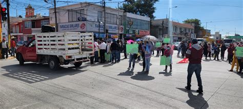 Fotonota Por defender una ruta del transporte público cierran la