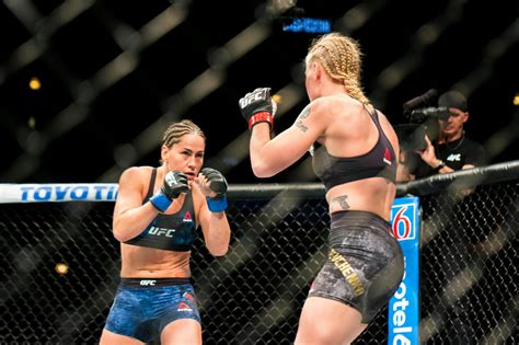 Jessica Eye vs Cynthia Calvillo preview | youbet.com