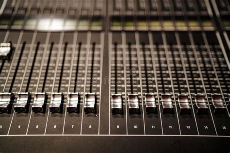 Analog Mixer (acoustic Mixer) Stock Image - Image of streaming, studio ...