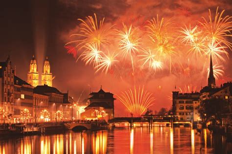 1 August Schweiz Feuerwerk Zürich Lumnezia Feuerwerk an der 1