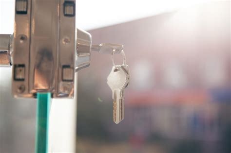 Portas de casa chaves para novas casas novos proprietários