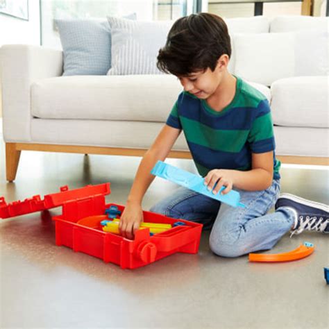 Hot Wheels Fuel Can Stunt Box