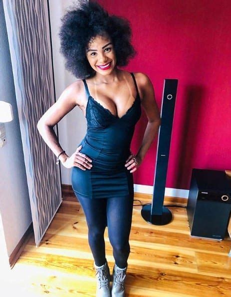 Indyara Dourado The Hottest Black Girl Shows Off Naked In Front Of