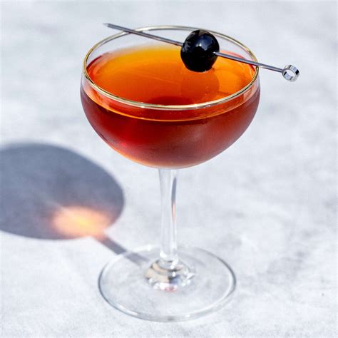 Manhattan Cocktail Recipe Cocktail Seeker