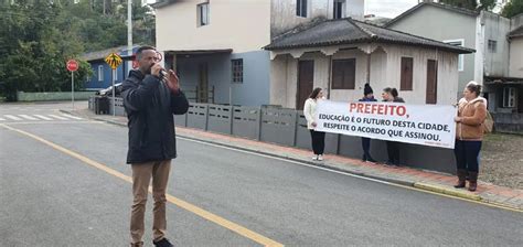 Ato De Rep Dio E Den Ncia Ocorre Em Nova Veneza